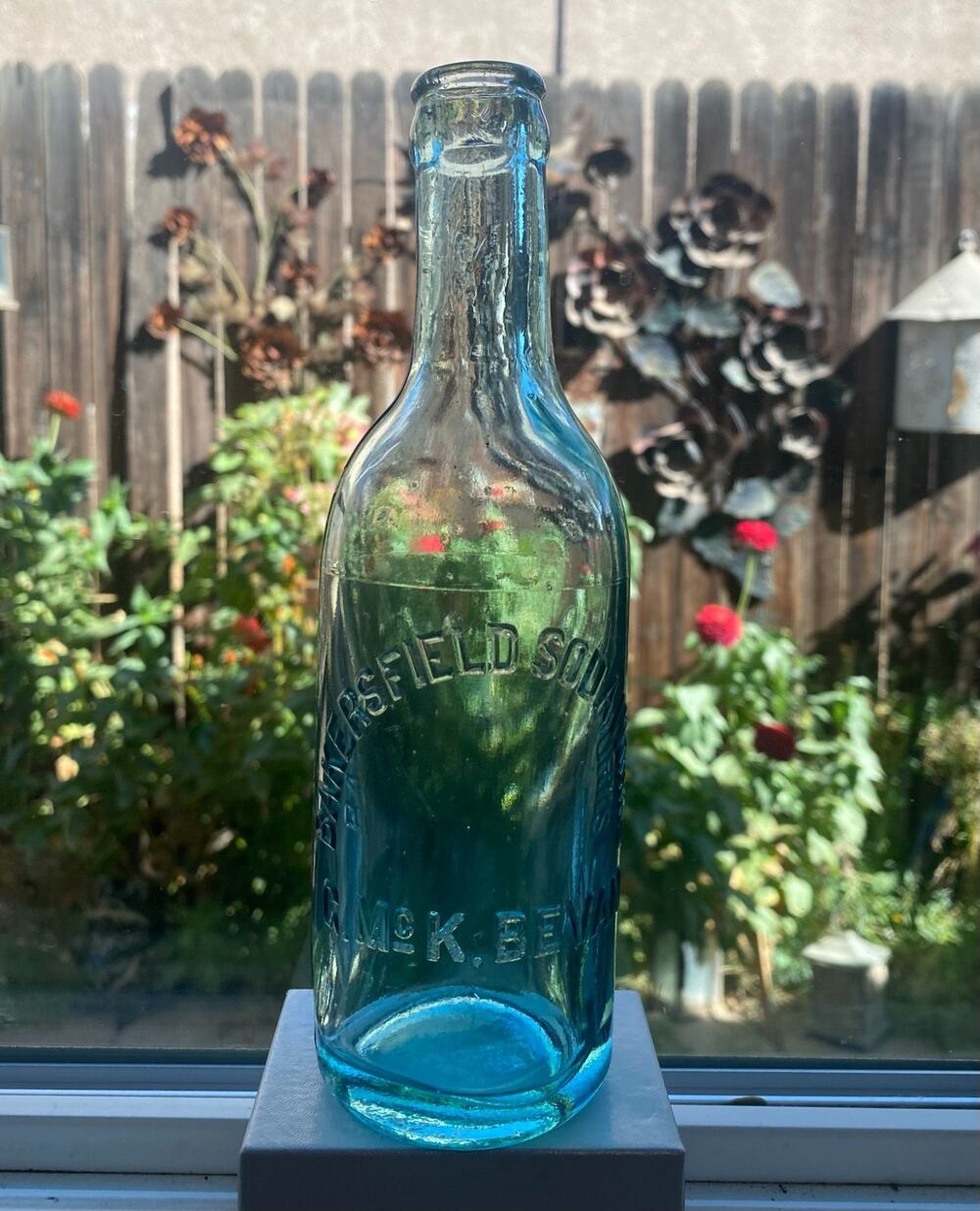 Western G Mc K Bevan Bakersfield Soda Works California Aqua Glass Bottle 98B